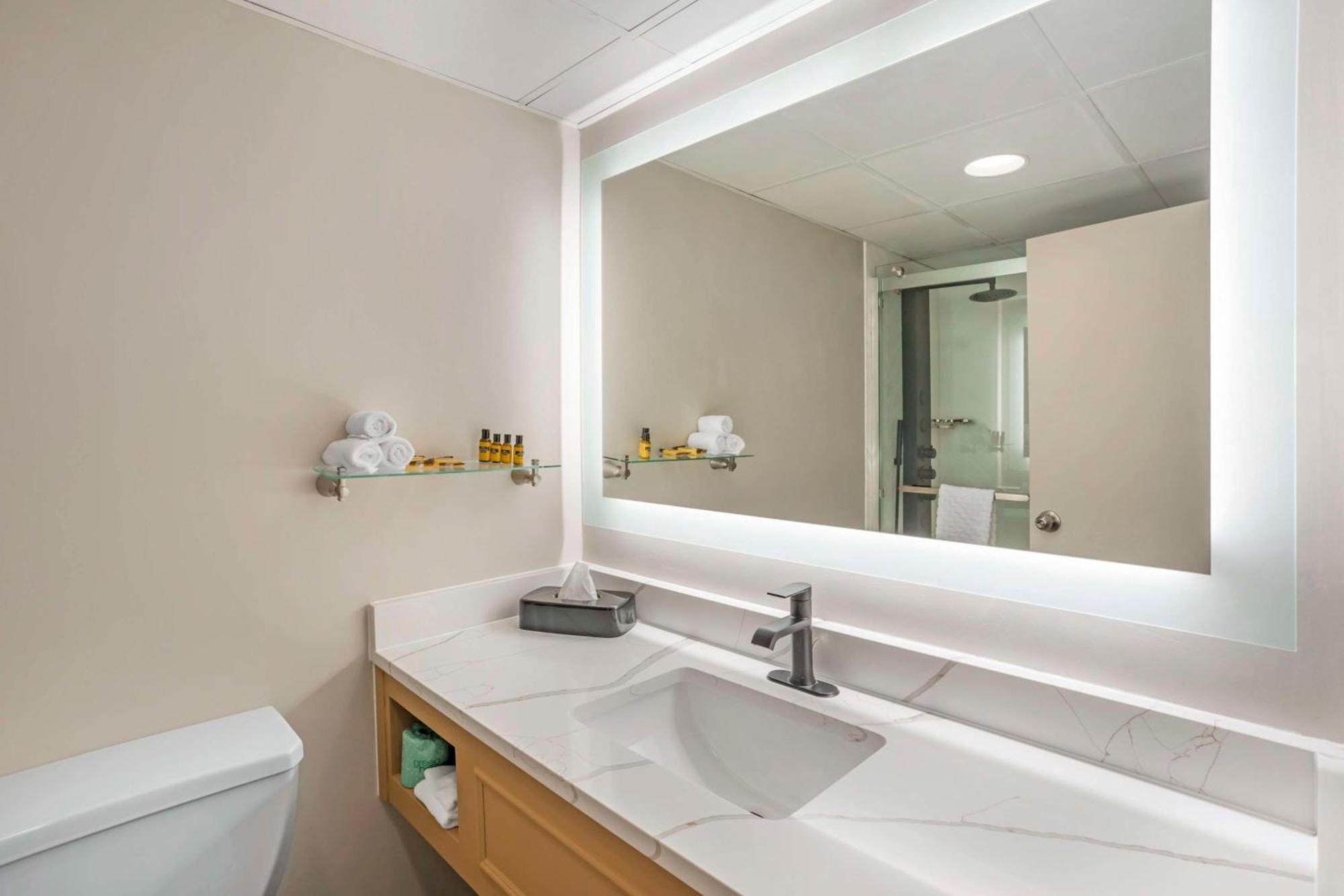 Best Western Plus Heritage Rail Inn & Suites York Extérieur photo