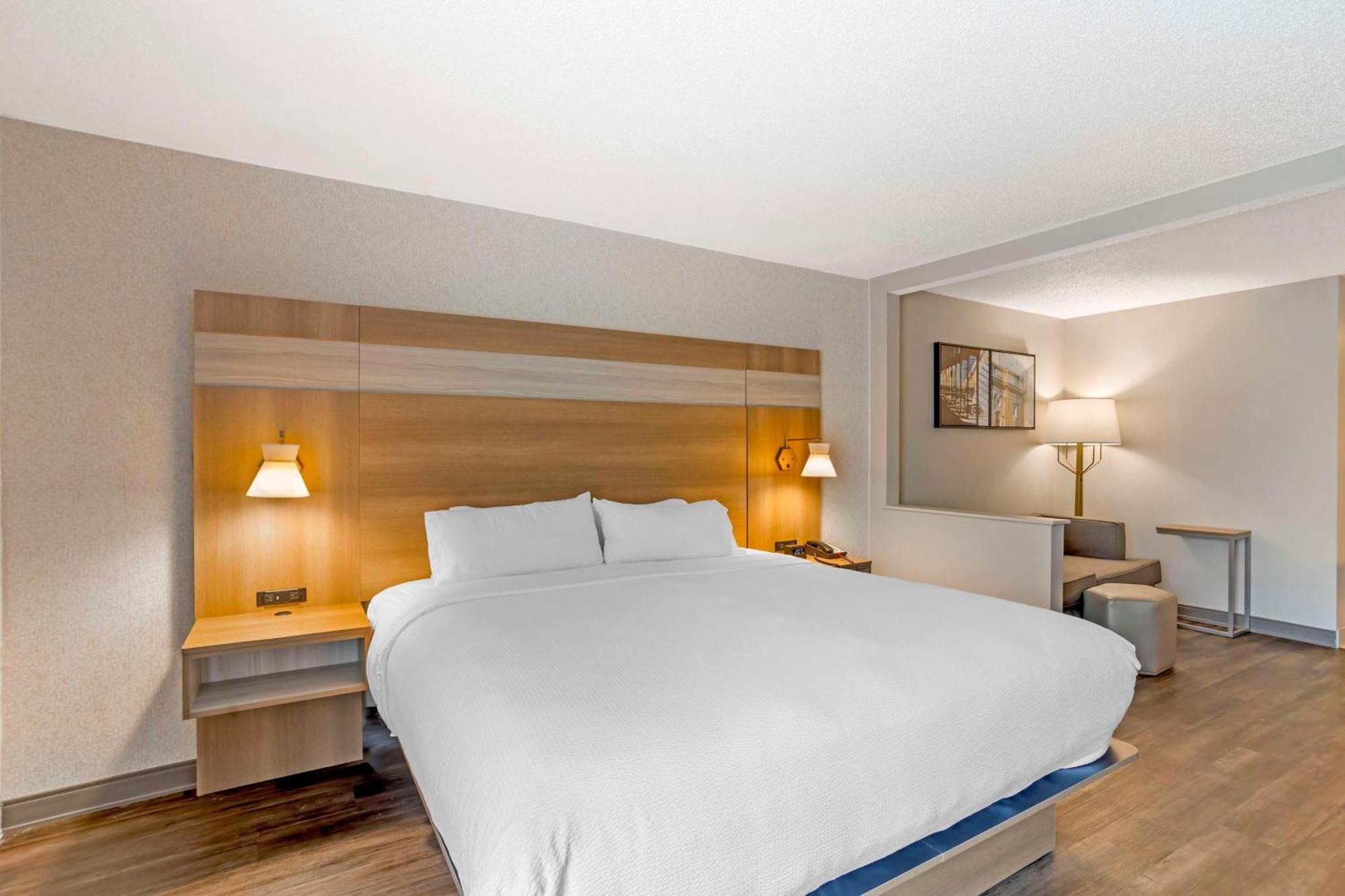 Best Western Plus Heritage Rail Inn & Suites York Extérieur photo