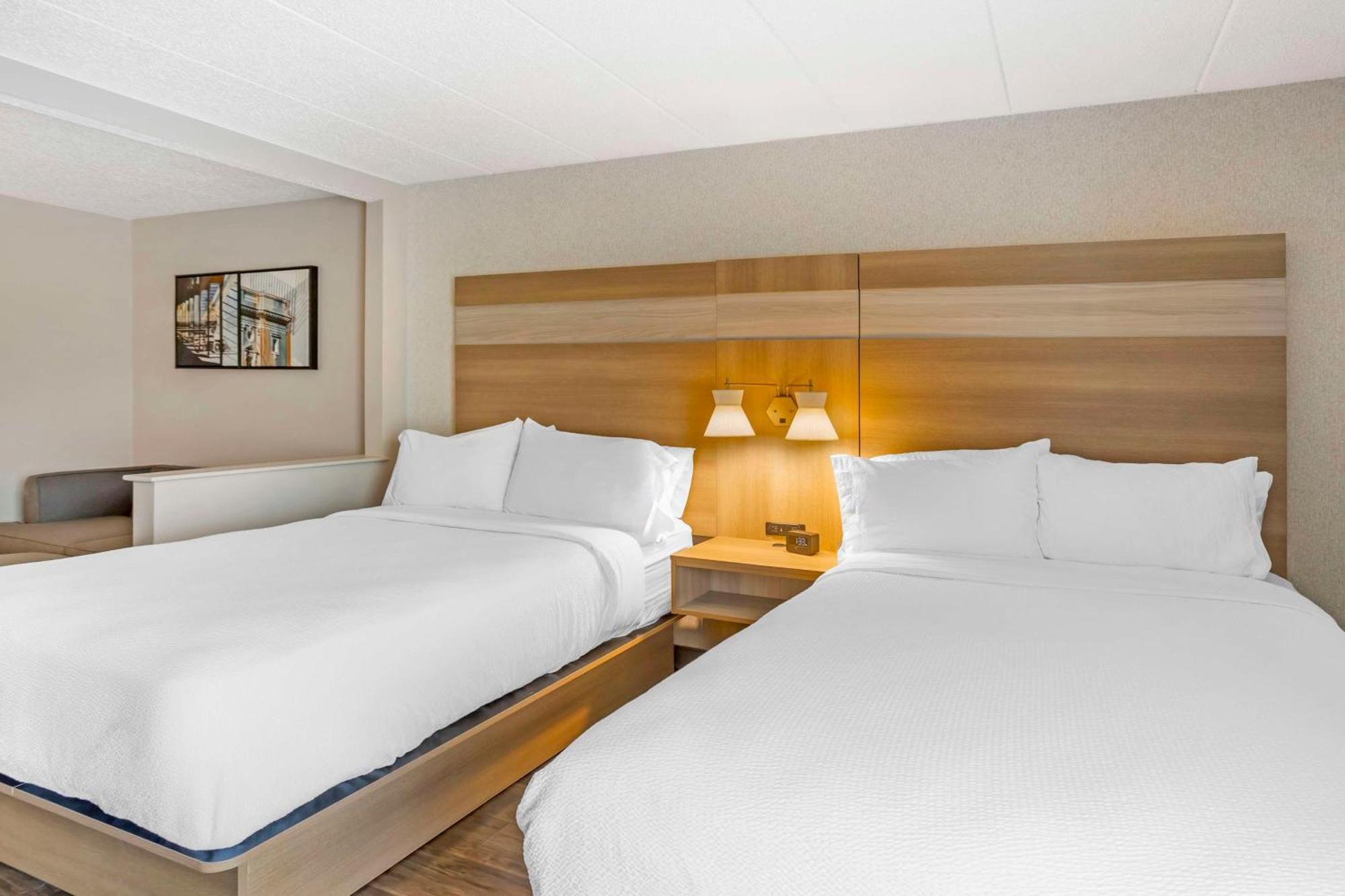 Best Western Plus Heritage Rail Inn & Suites York Extérieur photo