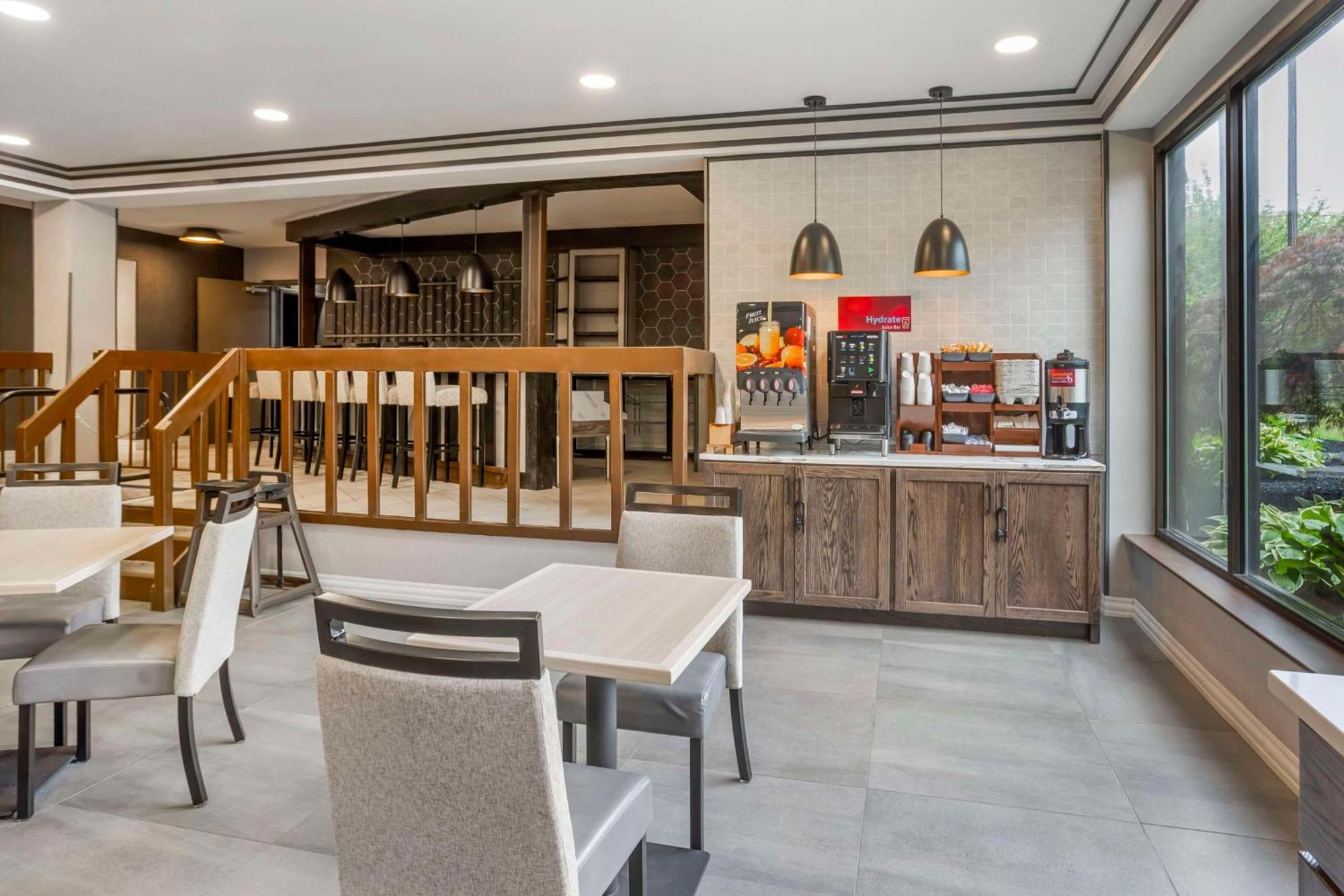 Best Western Plus Heritage Rail Inn & Suites York Extérieur photo